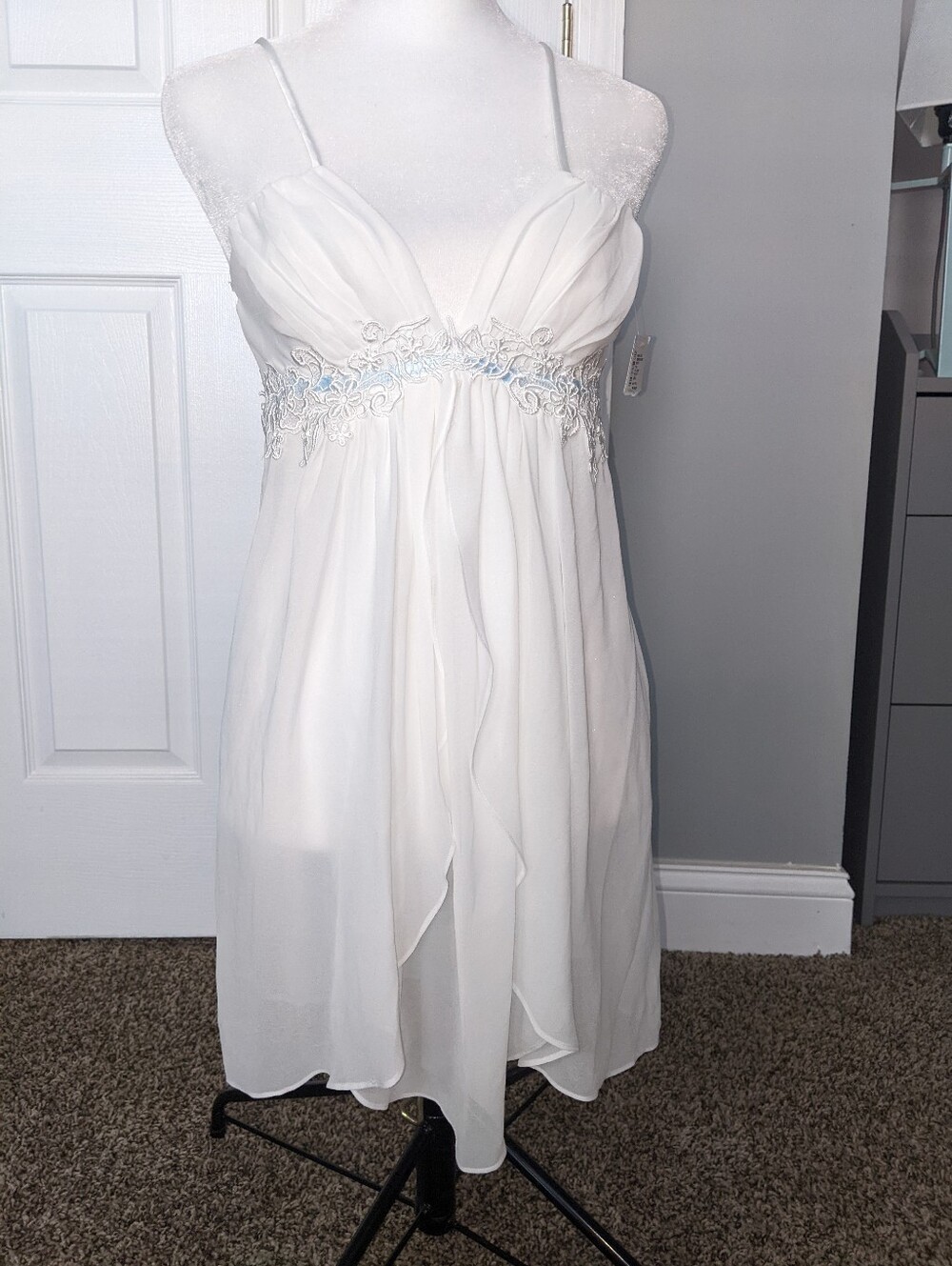 Jonquil Ivory Bridal Short Gown S NWT